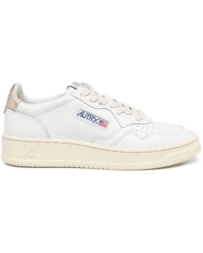 Autry Medalist Low Wom Sneakers Shoes - White
