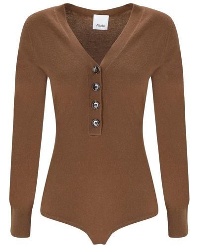 Allude Top - Brown