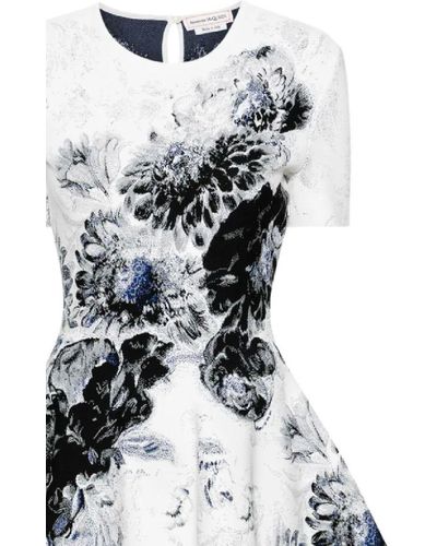 Alexander McQueen Graphic-pattern Flared-hem Knitted Mini Dress X - White