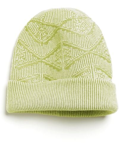 Barrie Beanie Hat In Cashmere With A Monogram Motif - Green