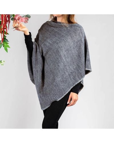Black Hand Woven Soft Grey & Natural Chunky Cashmere Poncho
