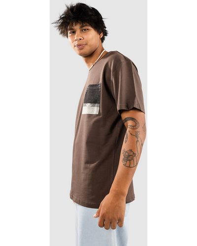Anerkjendt Akkikki jacquard pocket camiseta marrón - Blanco