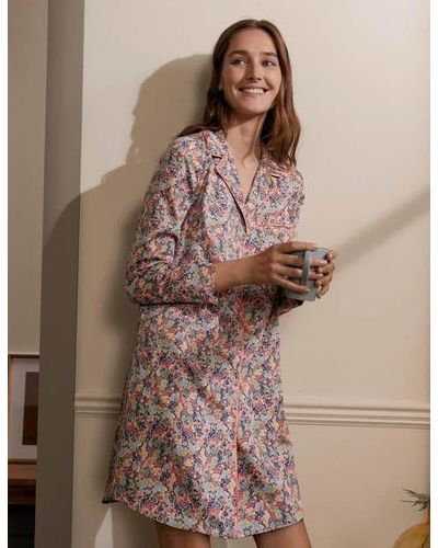 sweetheart neck t shirt