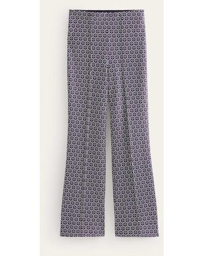 Boden Ponte Pull On Kick Flare - Gray