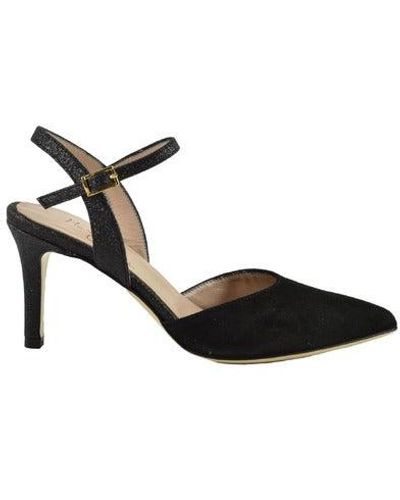 salt heeled chelsea boot