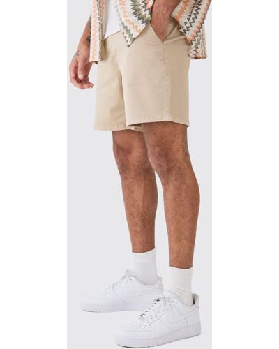 BoohooMAN Fixed Waist Slim Fit Chino Shorts - White