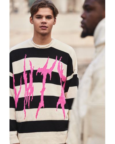 BoohooMAN Oversized Striped Sweater With Brushed Lmtd Artwork - Pink