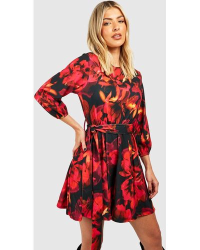 Boohoo Abstract Floral Belted Skater Dress - Red