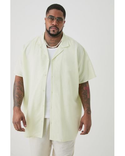 BoohooMAN Plus Linen Oversized Revere Shirt In Green - Grün
