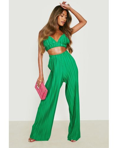 Boohoo Conjunto De Pantalón De Pernera Ancha Y Bralette Plisado - Verde