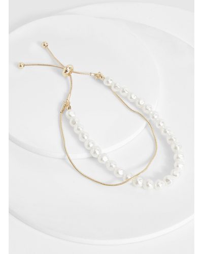 Boohoo Double Layered Pearl Toggle Bracelet - Blanco