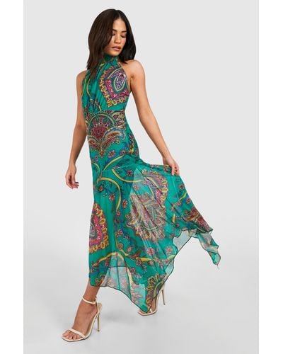 Boohoo Vestido Petite Maxi De Malla Con Volante En El Bajo Y Cuello Alto Con Estampado Cachemira - Verde