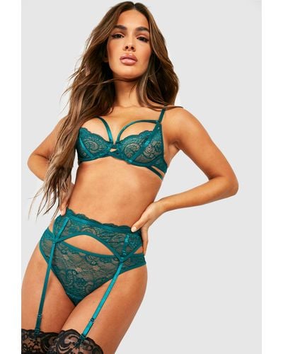 Boohoo Strapping Underwire Bra Thong And Suspender Set - Green