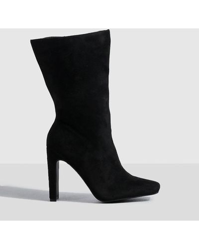 Boohoo Wide Fit Flat Heel Faux Suede Calf High Boots - Black