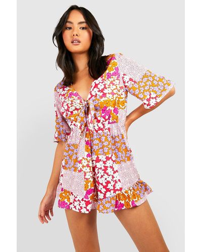 Boohoo Floral Woven Flippy Tie Front Romper - Red
