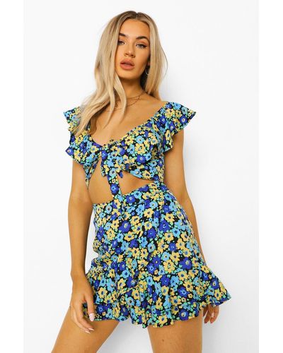 Boohoo Ditsy Floral Ruffle Top And Shorts - Blue