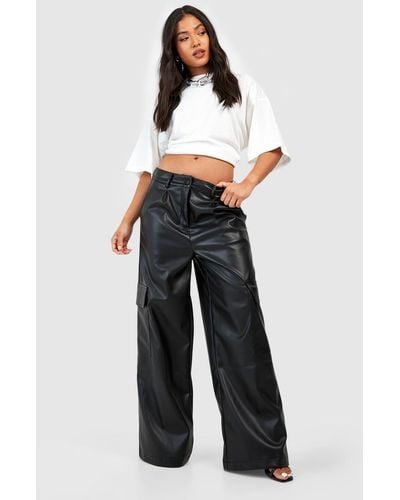 Boohoo Petite Leather Look High Waisted Cargo Pants - Black