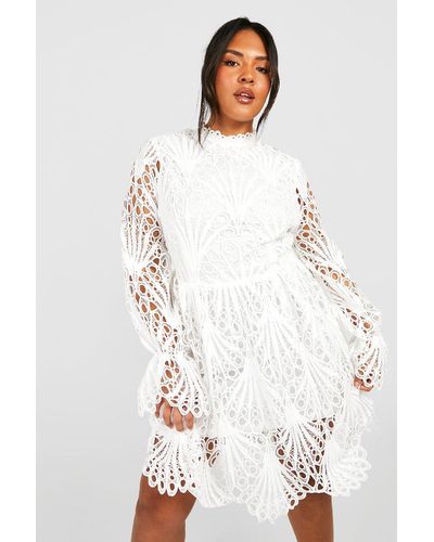 Boohoo Plus Flared Sleeve Lace Skater Dress - White