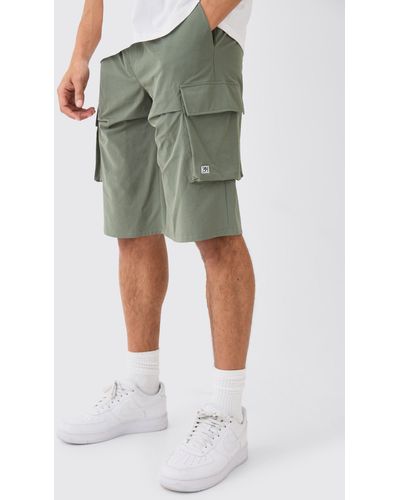 Boohoo Elastic Relaxed Lightweight Stretch Short With Branding - Green