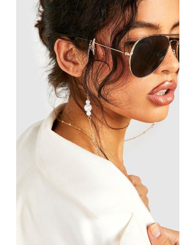 Boohoo Pearl Station Sunglasses Chain - Metallic