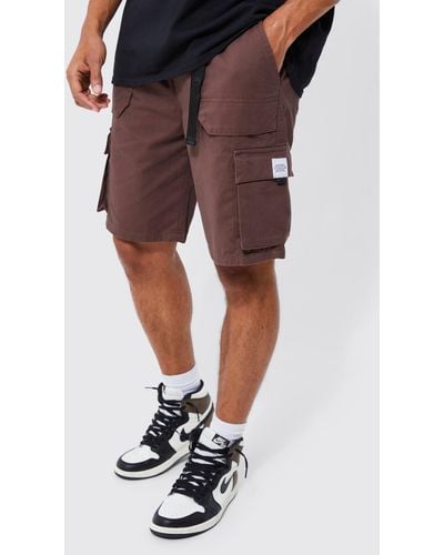 BoohooMAN Elasticated Relaxed Cargo Short With Tab - Brown