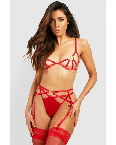Boohoo Valentines Heart Cutout Strapping Set - Red