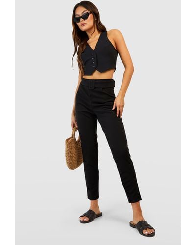 Boohoo High Waisted Buckle Belted Tapered Pants - Black