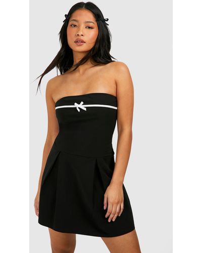 Boohoo Petite Bow Contrast Pleated Bandeau Mini Dress - Negro