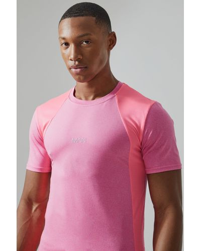 Boohoo Camiseta Man Active De Malla Ajustada Al Músculo Con Colores En Bloque - Rosa
