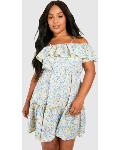 Boohoo Plus Woven Ditsy Floral Cold Shoulder Skater Dress - White