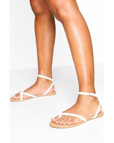 Boohoo Asymmetric Basic Sandals - White