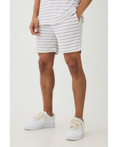 BoohooMAN Slim Fit Waffle Stripe Shorts - White