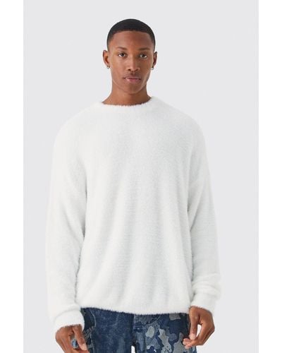 BoohooMAN Oversized Crew Neck Fluffy Knitted Sweater - White