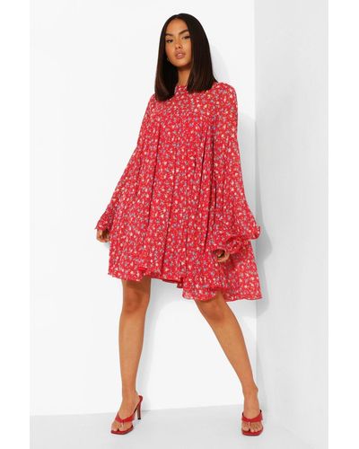 Boohoo Floral Print Pleated Detail Smock Dress - Red