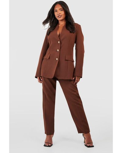 Boohoo Plus Woven Horn Button Tailored Tapered Pants - Brown
