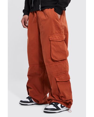 BoohooMAN Elasticated Waist Multi Pocket Parachute Pants - Red