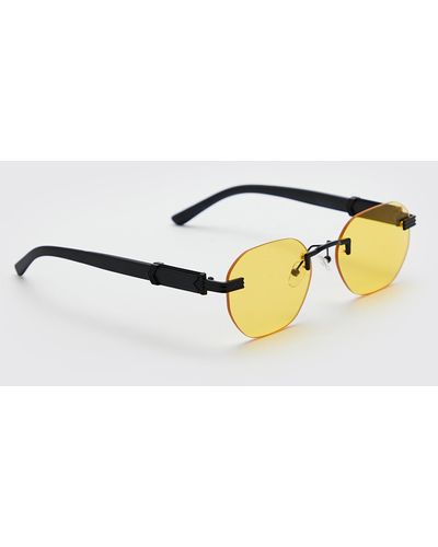 BoohooMAN Bevelled Hexagon Lens Sunglasses - Black