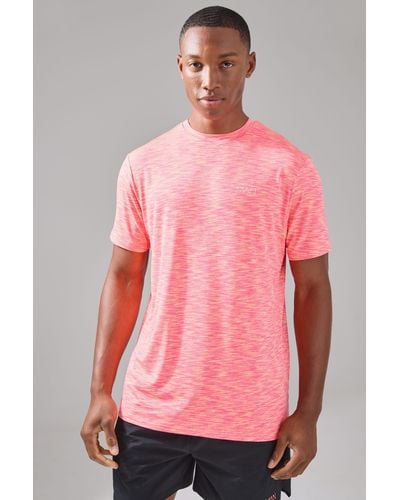 BoohooMAN Man Active Space Dye Marl Short Sleeve T-shirt - Pink
