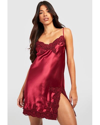 Boohoo Tall Contrast Lace Satin Chemise - Red