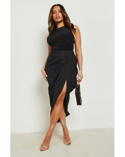 Boohoo Plus Woven Ruched Front And Back Midi Skirt - Black
