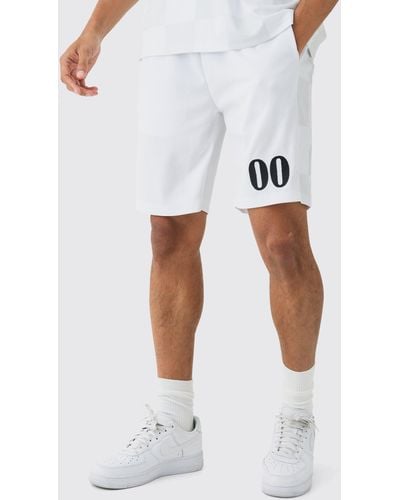 BoohooMAN Loose Fit Mid Length Side Panel Airtex Shorts - Weiß