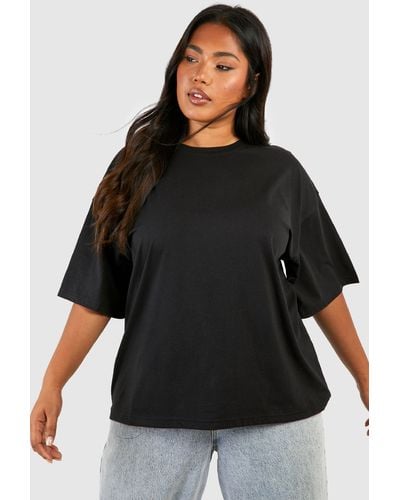 Boohoo Camiseta Plus Básica Oversize Con Cuello De Caja - Negro
