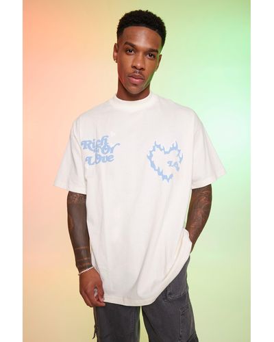 Boohoo Oversized Extended Neck Heart Graphic T-shirt - Multicolour