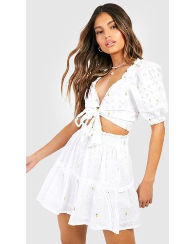 White ruffle cheap skirt 6x6