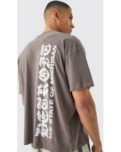 BoohooMAN Oversized Boxy Gothic Text Washed T-shirt - Brown