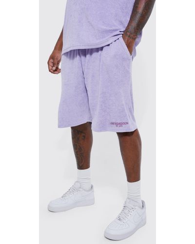 BoohooMAN Plus Relaxed Fit Embroidered Towelling Shorts - Purple