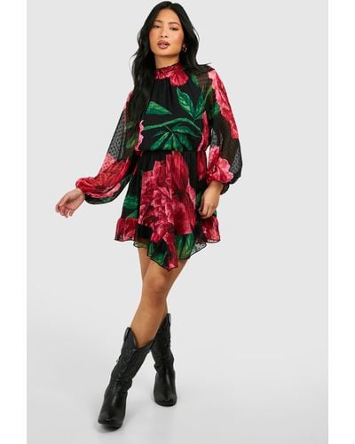 Boohoo Petite Floral Dobby High Neck Smock Dress - Red