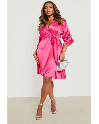 Boohoo Plus Satin Ruched Sleeve Wrap Dress - Pink