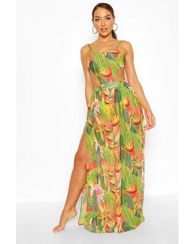 Boohoo Vestido Maxi Para La Playa Con Abertura Y Estampado Tropicana - Amarillo