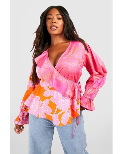 Boohoo Plus Contrast Floral Ruffle Wrap Top - Red